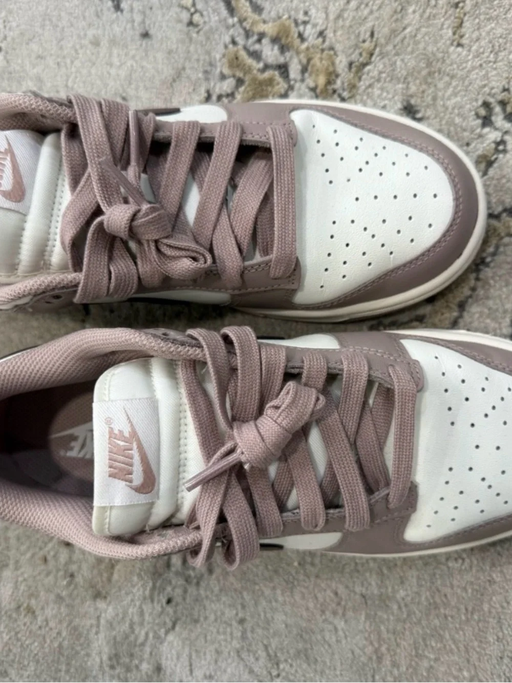 Nike Low-Top Sneakers in Mauve, White & Dark Mauve Swoosh - Picture 3 of 3